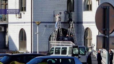  Tabla republika Kosovo postavljena u Zubinom Potoku 