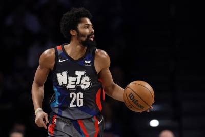  Spenser Dinvidi prelazi u Lejkerse 