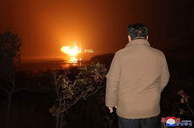  Sjeverna Koreja ispalila rakete  