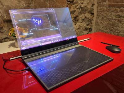  Lenovo laptop providan ekran 