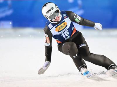  Lovro Kos pobijedio Stefan Kraft kiksirao 