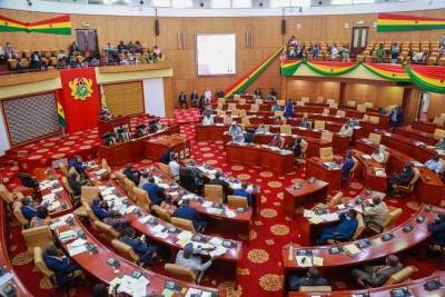  Parlamentu u Gani isključili struju zbog duga 