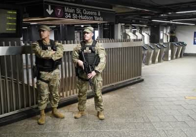  Nacionalna garda u metrou Njujorka 