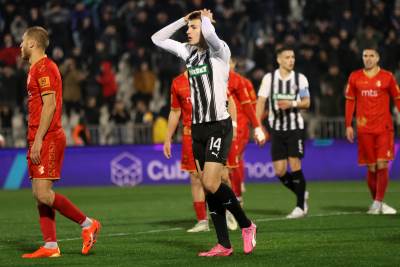  Partizan izgubio od Napretka 