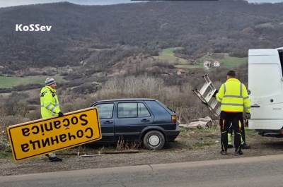  Službe uklanjaju ćirilične table sa Sjevera Kosova 
