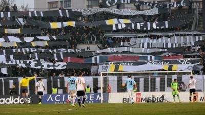  Partizan - Rad: Prekid zbog transparenata Grobara! 
