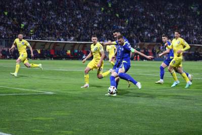  Edin Džeko pristao na transfer u Hajduk 