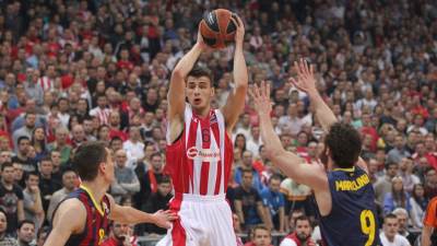  Marko Simonović i Nemanja Dangubić produžili ugovore sa KK Crvena zvezda 
