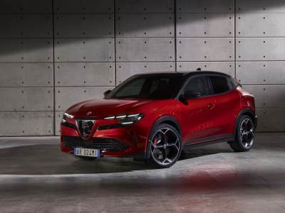  Alfa Romeo Milano električni automobil 