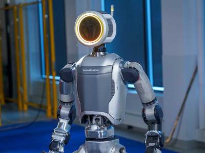  Atlas novi humanoidni robot Boston Dynamics 