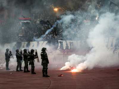 Policija uhapsila navijace Zvezde i Partizana zbog tuce u Beogradu 