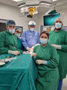  Prvi put samostalno urađena laparoskopska gastrektomija na UKC-u 