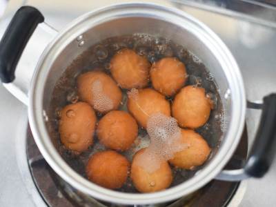  Kako da žumanjce ne bude zeleno nakon kuvanja jaja 