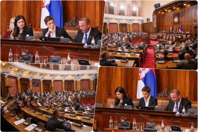  Skupština izglasala novu Vladu Srbije 
