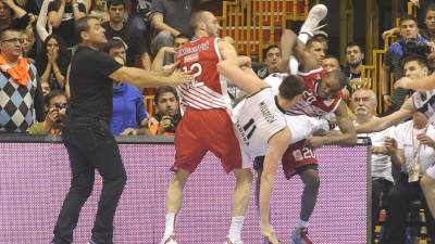  Zvezda, ali i Partizan, bez publike na startu! 