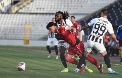  partizan i radnicki odigrali nerijeseno na kraju superlige srbije 