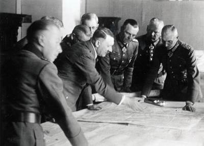  Adolf Hojzinger nacistički ratni zločinac koji je postao predsjednik Vojnog komiteta NATO 