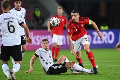 Toni Kros Granit Džaka 