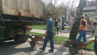  Zbog "krpljenja" ulice gužva u centru Banjaluke 