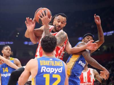  Adam Hanga napustio Crvenu zvezdu 