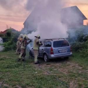  Prijedorčanin zapalio automobil 