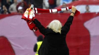 Bora Đorđević i šal Hajduka iz Splita Bora Đorđević i šal Hajduka iz Splita