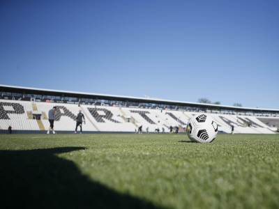  Huligani uništili stadion Partizana 