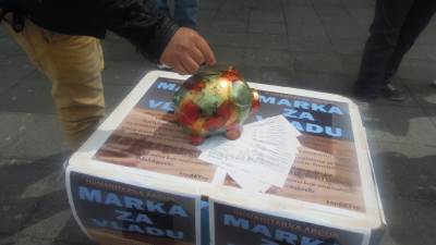  Banjaluka: Humanitarna akcija za Vladu RS 