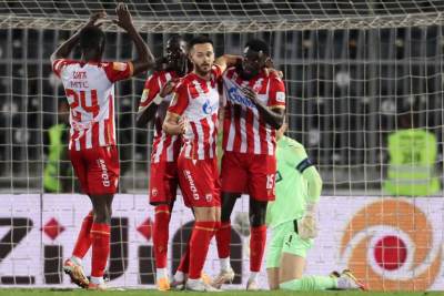  Crvena zvezda povela 2:0 protiv Partizana 