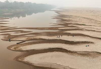  Ogromne poplave na području Sahare 