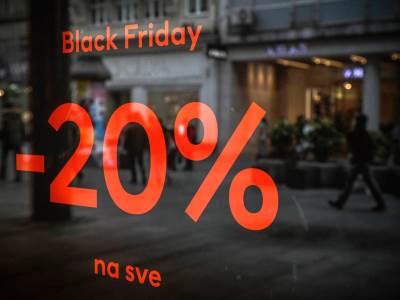  upozorenje na prevare onlajn tokom crnog petka 
