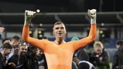  crvena zvezda hoce slovenackog golmana 