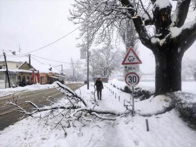  Zbog povreda na snijegu javilo se 26 pacijenata 