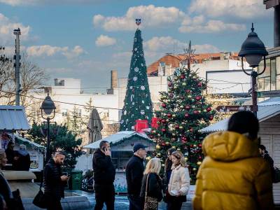  Da li se pravilno piše "Nova godina" ili "nova godina"? 