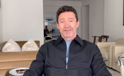  Hju Džekmen i Saton Foster 