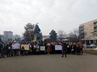  Protest radnika vrtića u Bijeljini 