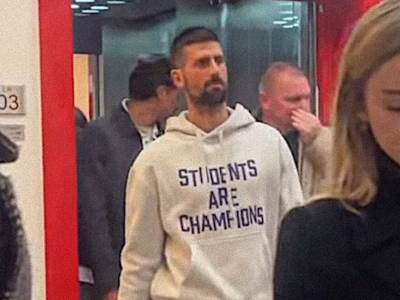  Novak Đoković na vječitom derbiju nosio duks Studenti su šampioni 