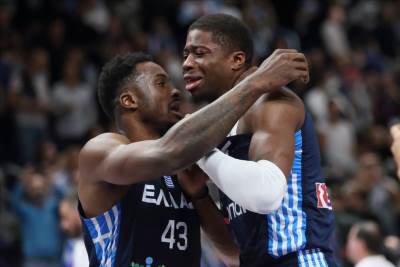  Panatinaikos otpustio Kostasa Adetokumba 