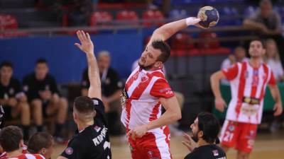  Preminuo rukometaš Nikola Lazić 