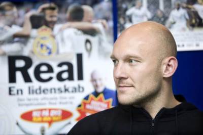 tomas gravesen zaradio 50 miliona na pokeru tomas gravesen zaradio 50 miliona na pokeru