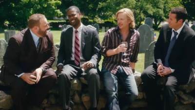  Isti glumci u filmovima Adama Sendlera 