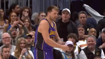  Navijači Denvera skandirali Dončiću da je debeo 