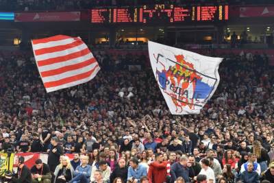  oglasile se delije pred mec crvene zvezde i efesa 