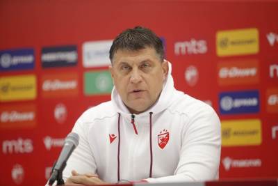 vladan milojevic konferencija za medije pred mec sa zeleznicarom vladan milojevic konferencija za medije pred mec sa zeleznicarom