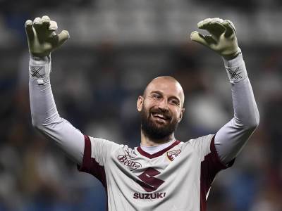  vanja milinkovic savic se vraca u mancester junajted 