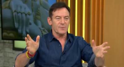  Džejson Ajzaks o golišavoj sceni u white lotus 