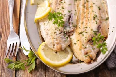  Recept za pečenu pastrmku u rerni 