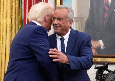  Robert Kenedi mlađi povezao autizam i obrezivanje sa paracitamolom 