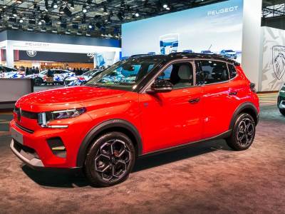  Prvi električni "Citroeni C3" sišli sa trake u Kragujevcu 