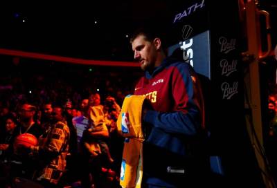  Američki novinar Nikola Jokić ima pravo da traži trejd 